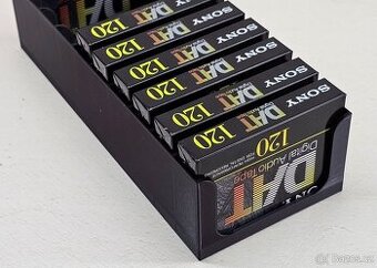 Organizer na DAT kazety - 1
