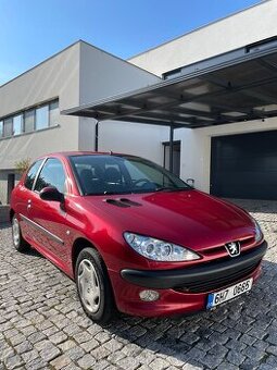 Peugeot 206 Coupé 1.4i Automat, r.v. 2005 – 110 000 k