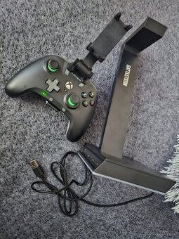 Gamepad drzak na sluchatka