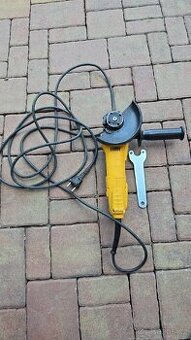 Dewalt úhlová bruska 125 mm