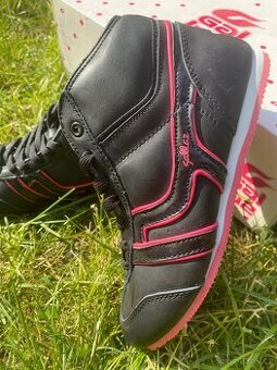 Tenisky black/pink vel. 37,5