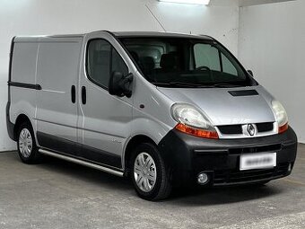 Renault Trafic 1.9Di ,  60 kW nafta, 2003