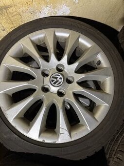 Disk Škoda R17 3T0601025G