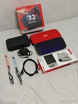 Nintendo Switch 2, zánovní + kryty, pouzdro, tvrzené sklo