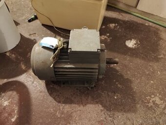 Elektromotor - 1