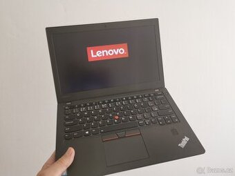 Ultrabook Lenovo Thinkpad X270 Intel i5, SSD, podsvicena klv