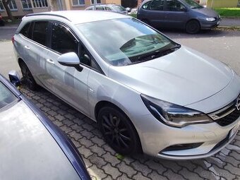 Opel Astra Sports tourer