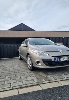 Renault megane 3, 1.6 benzin.