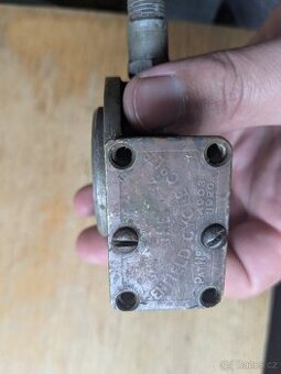 Olejové čerpadlo na Royal Enfield