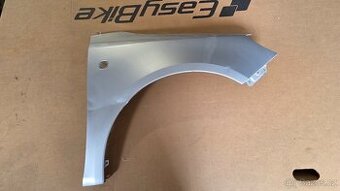 Pravý blatník Škoda Fabia 2 barva 9156