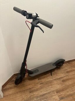 Elektrická koloběžka Xiaomi Mi Electric Scooter