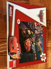 puzzle Blesk McQueen 66 dílků