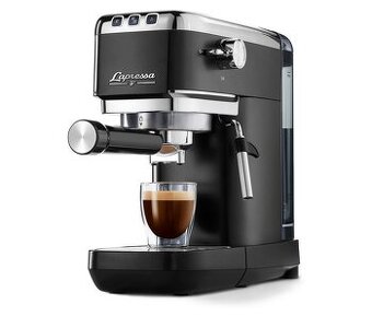 Kávovar Tchibo Lapressa černý + akumlýnek