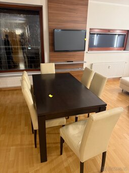 Masivní stul 160x90 a 6 zidli Effezeta Italia