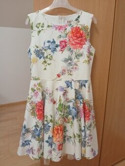 Dětské šaty vel. 146