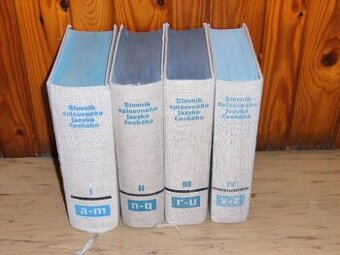 Prodám SLOVNÍK SPISOVNÉHO JAZYKA ČESKÉHO