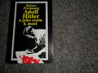 politická literatura - Hitler, Doznání, Kdo je kdo, Útěk