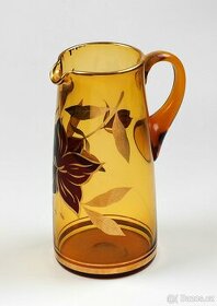 NÁDHERNÝ DŽBÁN , MEDOVÉ SKLO, RUČNĚ MALOVANÝ