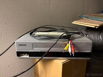 Videorekordér VHS Thomson VTH6420E