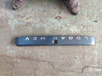 Dacia Logan 2 II zadní madlo lišta dveří 12-2020