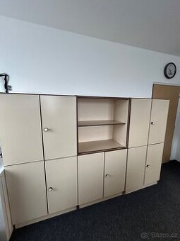 Kancelářský nábytek