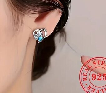 Stříbrne náušnice