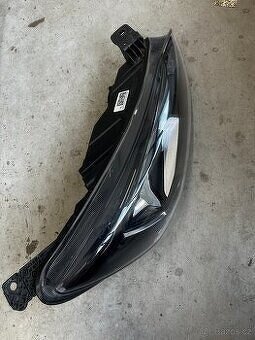 Ford Focus MK 4, p.p.Světlomet bez porušeni MX7B-13E014-CD