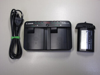 Canon LC-E4 nabíječka akumulátorů LP-E4 pro Canon EOS 1D