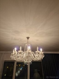 Křišťálový lustr