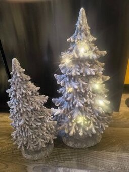 Vánoční figurky a dekorace