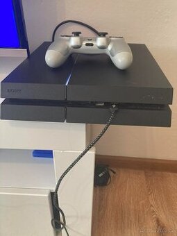 PlayStation 4 fat