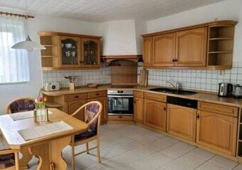 Klasická selská dubová linka se spotřebiči,6209