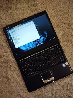 W11 / 6.00GB / SSD / 13,3 LCD / HDMI