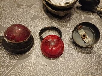 Koncové světlo, odrazka