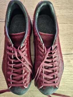 LUXUSNÍ BOTY s vlasem VÍNOVÁ SCARPA ITÁLIE