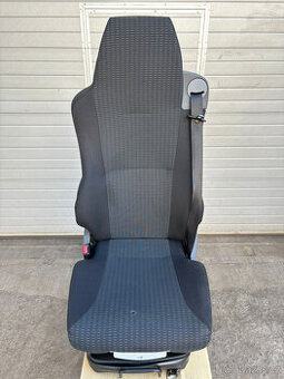 MAN TGA/TGS - sedačka řidiče