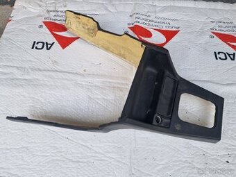 BMW e30 středový panel