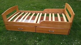 2x dětská postel dřevěná