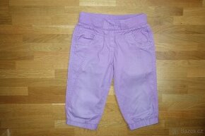 3/4 fialové dívčí kalhoty vel.128