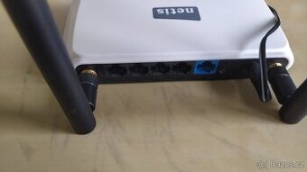 Netis router