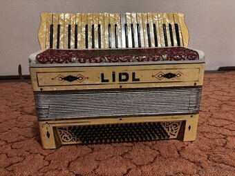 Tahací harmonika s pouzdrem Lídl Brno