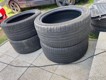 Continental 285/40/21