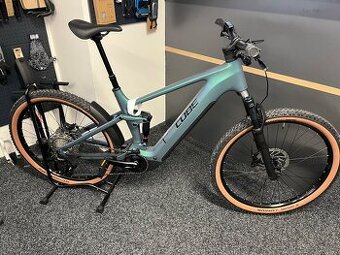 CUBE Stereo Hybrid ONE22 RACE 800 vel.XL NOVÉ 2025