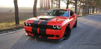 Dodge Challenger V8 HEMI půjčení na 12 h
