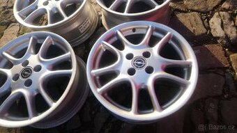 prodám ORIGINÁL al kola 16 4x100 na OPEL - 1