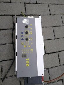 Elektronika z plynového kotle geminox thr 2-13c