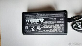 Sony DCR-HC35E na mini DV kazety