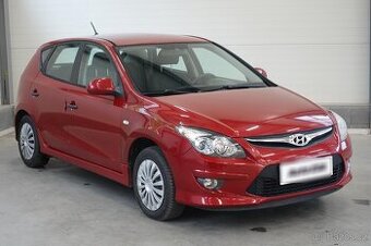 Hyundai I30 1.4i , 77 kW benzín, 2011