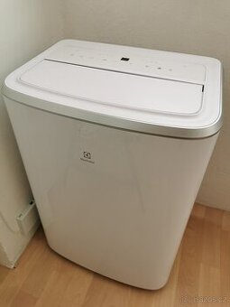 Mobilní klimatizace Electrolux Comfort 600 EXP26U339CW