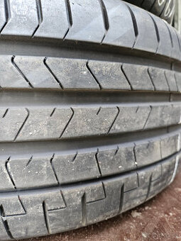 255/35R20 97Y XL P-Zero (PZ4) Sport ALP PIRELLI - 1